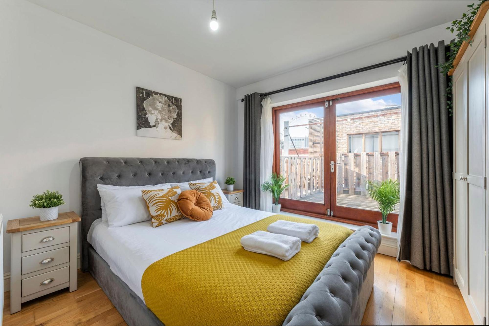 London Waterloo Apartment With Large Private Terrace - View Of The London Eye - 1 Bedroom 1 Bath Exteriér fotografie