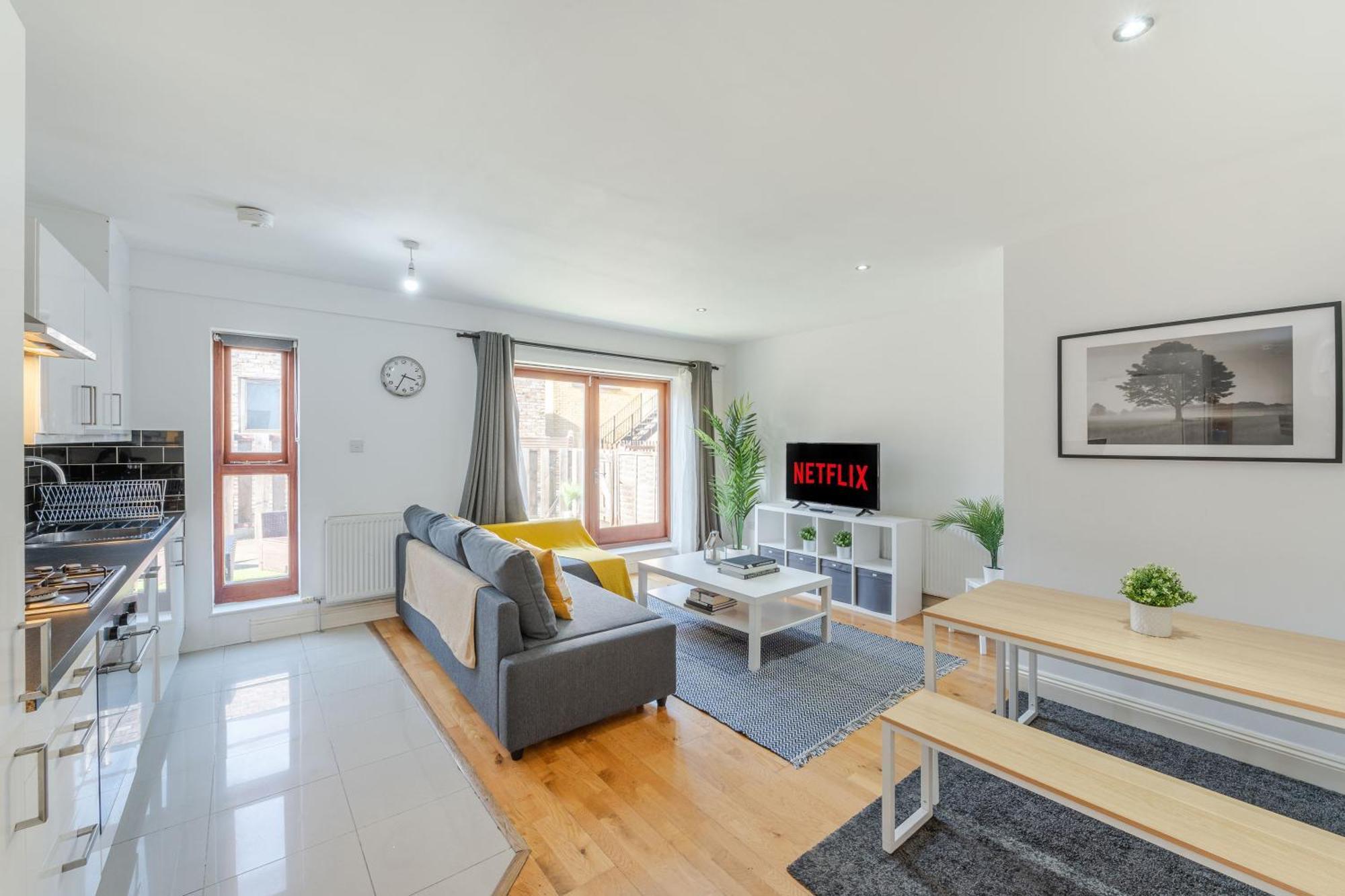 London Waterloo Apartment With Large Private Terrace - View Of The London Eye - 1 Bedroom 1 Bath Exteriér fotografie